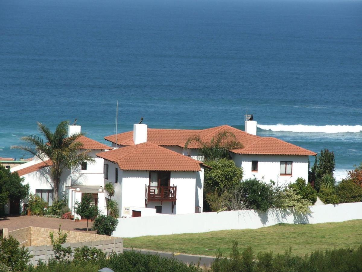 Melkhoutkloof Guest House Outeniqua Strand Bagian luar foto